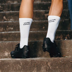 Nahaufnahme Radsocken Motiv "Keine Gnade für die Wade"